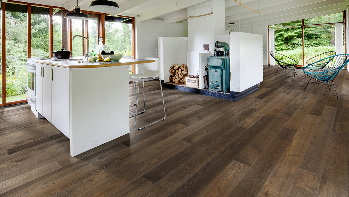 实木复合地板宅男视频下载品牌打造寒冬暖窝家居？ 2