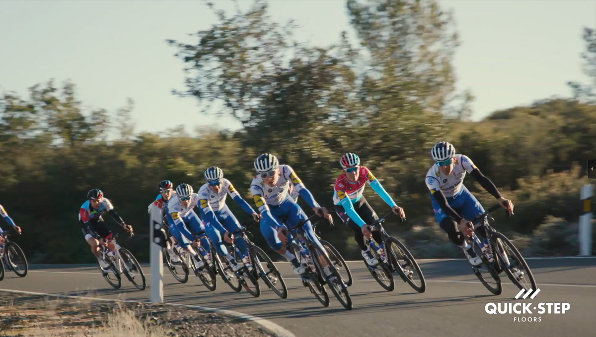 燃情环法赛,宅男视频下载Quick-Step车队向冠军冲刺 1-2 燃情环法赛,宅男视频下载Quick-Step车队向冠军冲刺 1-2