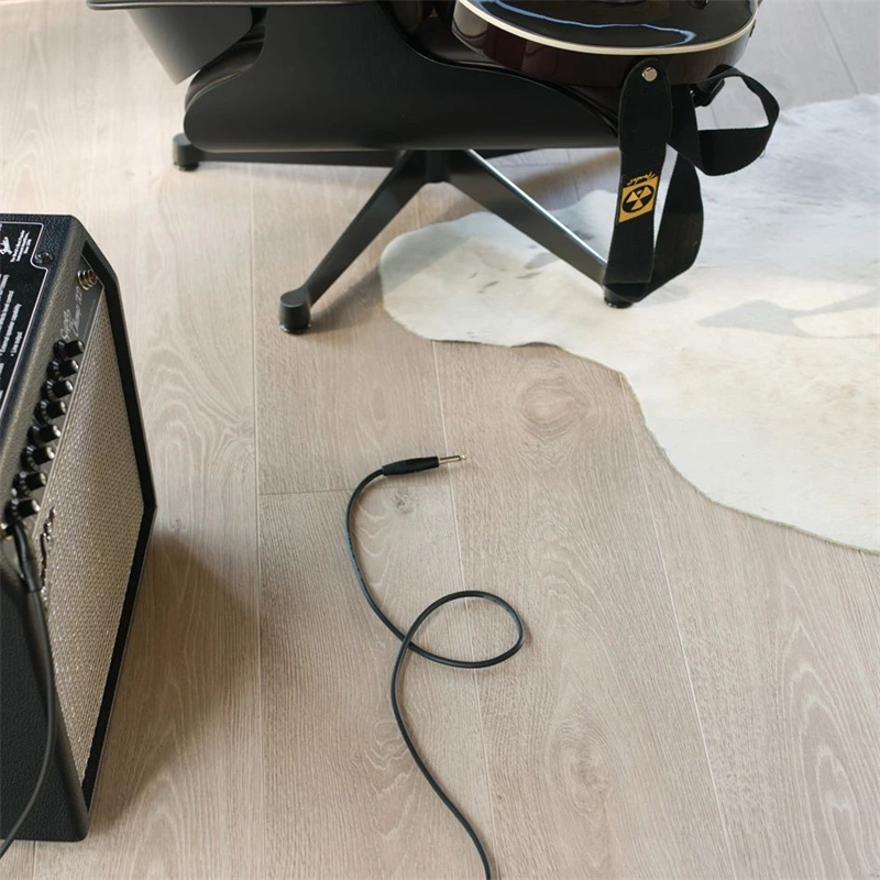 宅男视频下载快步地板,给你独家爱意 image2 宅男视频下载快步地板,给你独家爱意 image2