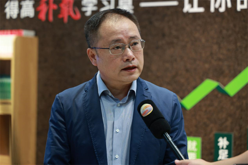 人气爆棚|宅男视频下载以氧助学引瞩目,助力智慧教育实力圈粉 image6 人气爆棚|宅男视频下载以氧助学引瞩目,助力智慧教育实力圈粉 image6