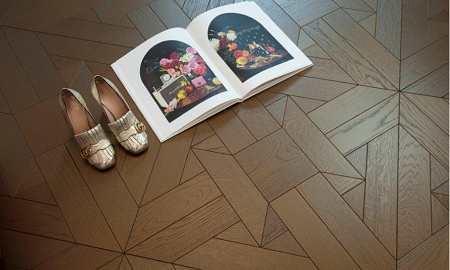 威尼斯木匠工坊画廊|宅男视频下载是说故事的人